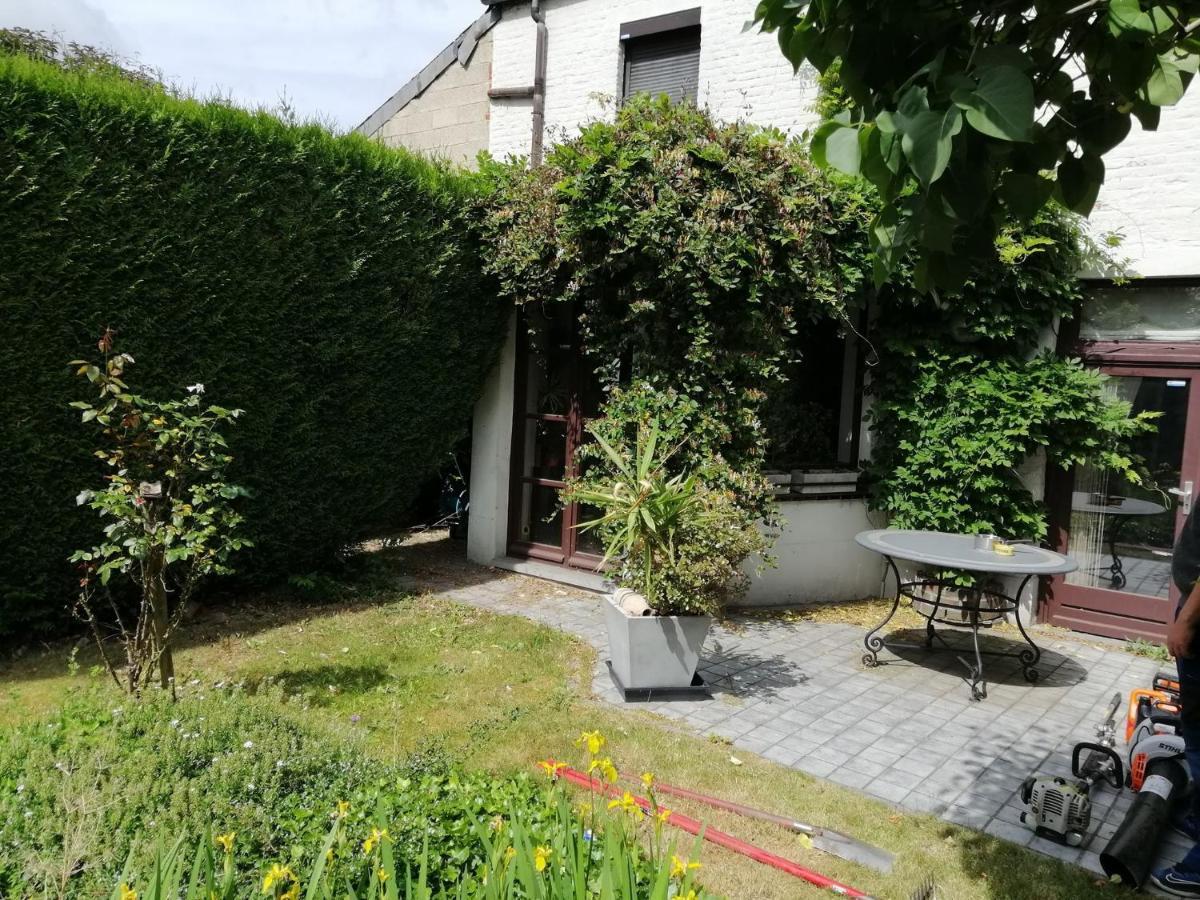 Chambres D'Hote "L Ecureuil" Proche De Mons, Pairi Daiza, A Cote De Spark'Oh Frameries Exterior foto